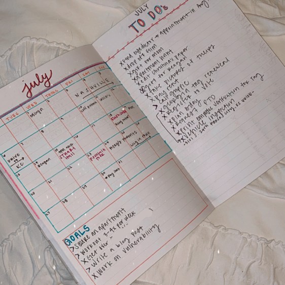 July Monthly Calendar + To do's
